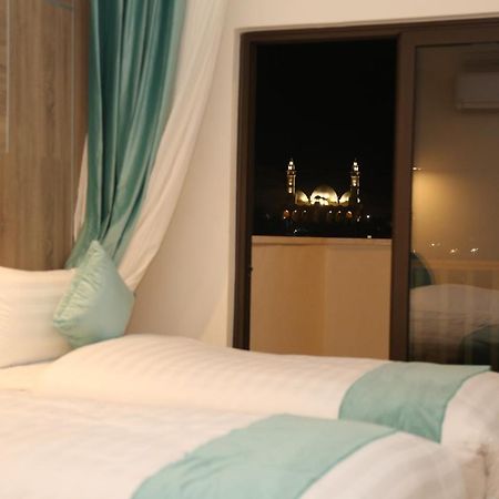 Turquoise Hotel Акаба Экстерьер фото