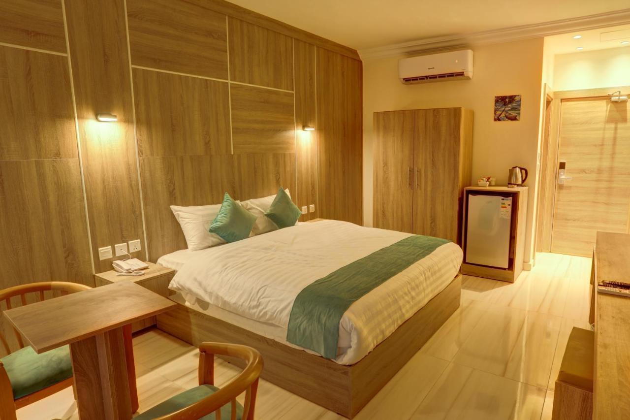 Turquoise Hotel Акаба Экстерьер фото